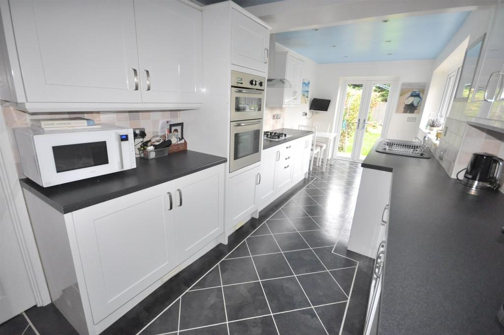 Breakfast kitchen