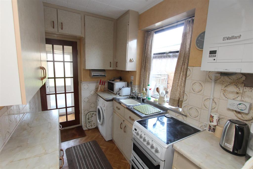 Park Road, Sheerness 3 bed semidetached house £250,000
