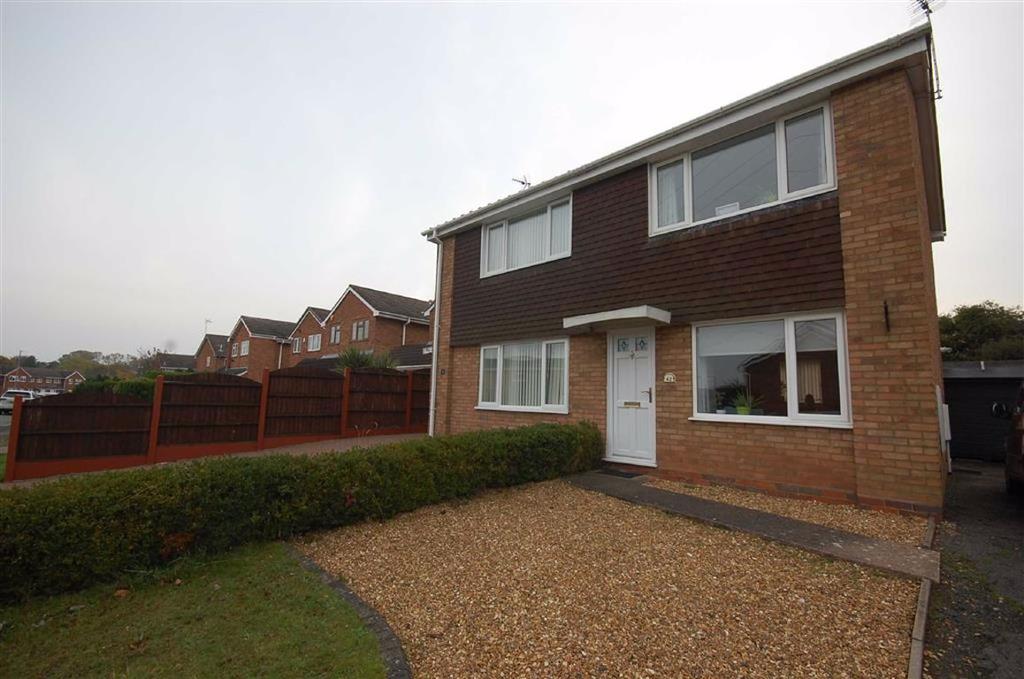 42, Millfields Way, Wombourne, Wolverhampton, WV5 2 bed semidetached