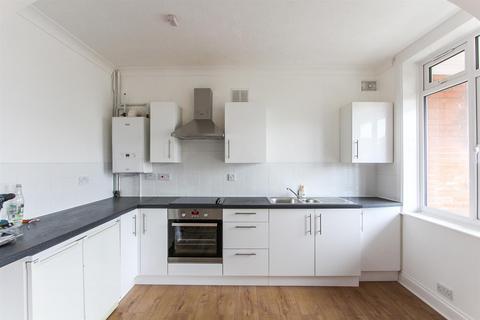 1 bedroom apartment to rent, Tower Parade, Whitstable