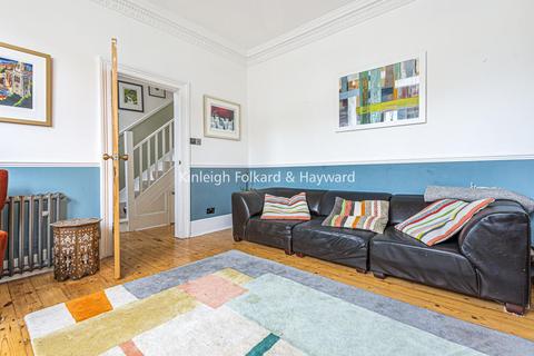 89 Hazelbank Road, Catford, London, SE6 1LS