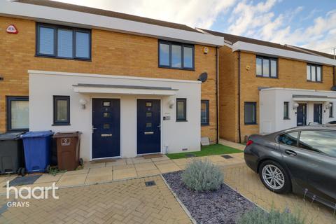 11 Lapwin Close, East Tilbury, Tilbury, RM18 8FH