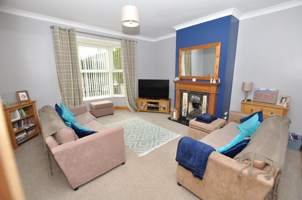 Lounge 2