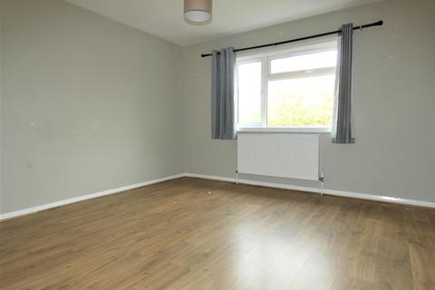 87 Black Bourton Road, Carterton, OX18 3HJ