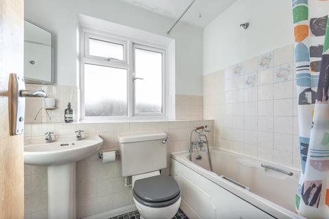 19 Ingleside, Colnbrook, Slough, SL3 0PD