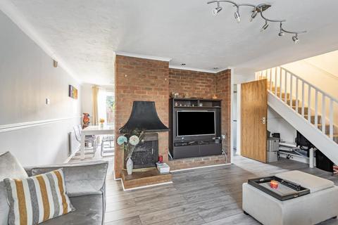 19 Ingleside, Colnbrook, Slough, SL3 0PD