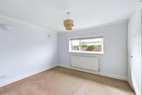 3 bedroom end of terrace house to rent, Westhorpe Road, Marlow SL7