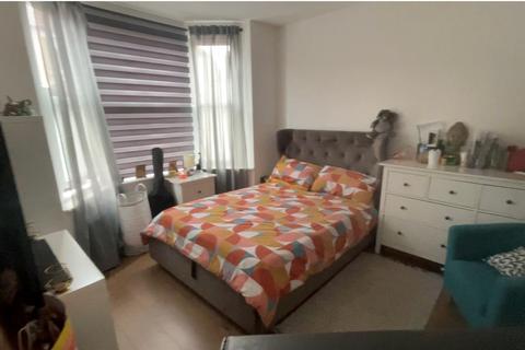3 Amersham Road, Croydon, CR0 2QJ