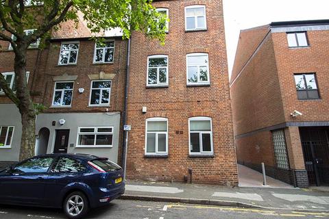 2 bedroom flat to rent, 136 North Sherwood Street Flat 9, NOTTINGHAM NG1 4EF