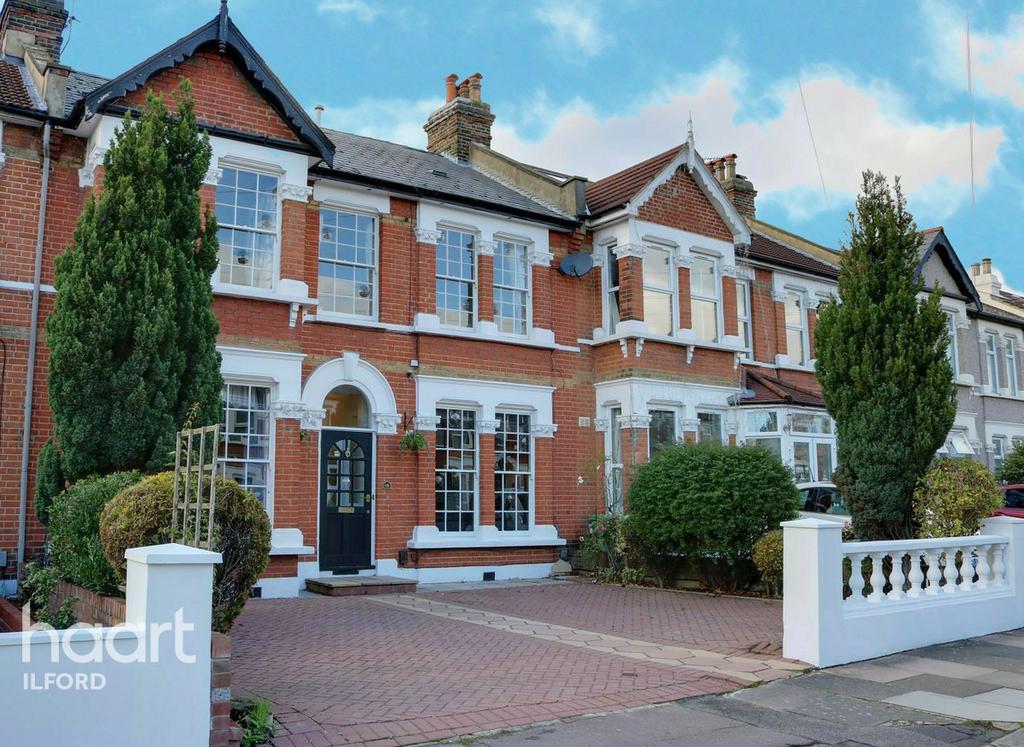 Aberdour Road, Ilford 6 bed terraced house £750,000