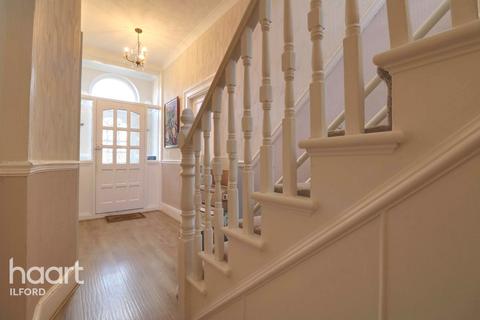 46 Aberdour Road, Ilford, IG3 9SB