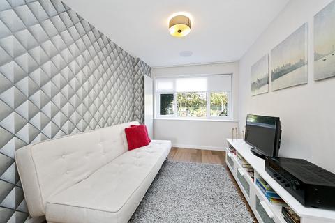 67 Ashburnham Road, Richmond, TW10 7NJ