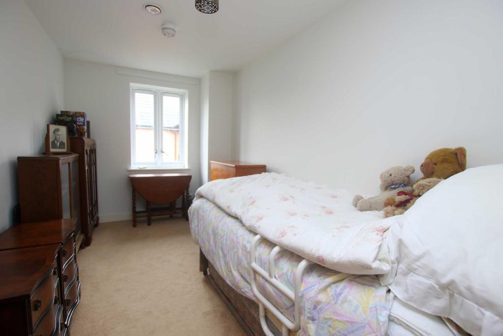 Moreton Court, Bideford 2 bed retirement property for sale £135,000