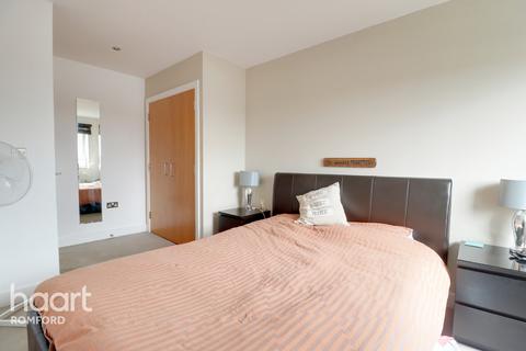 Flat 30, Autumn Court Spring Gardens, Romford, RM7 9BN