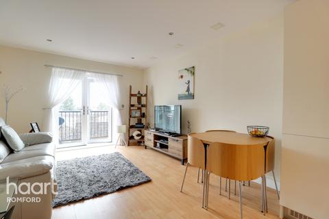 Flat 30, Autumn Court Spring Gardens, Romford, RM7 9BN