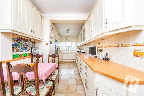 40 Ingrebourne Gardens, Upminster, RM14 1BN