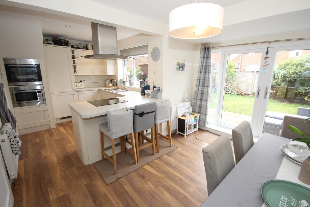 Sandringham Drive, West Monkseaton... 3 bed semidetached house £234,950