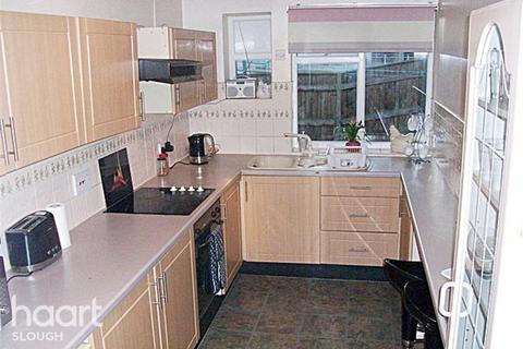 1, Elizabeth Court Yew Tree Road, Slough, SL1 2AH