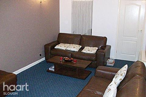 1, Elizabeth Court Yew Tree Road, Slough, SL1 2AH