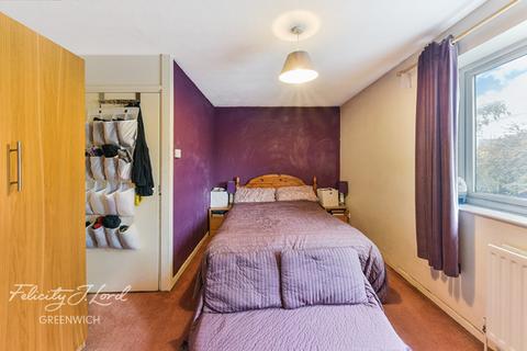 122 Tunnel Avenue, London, SE10 0SD