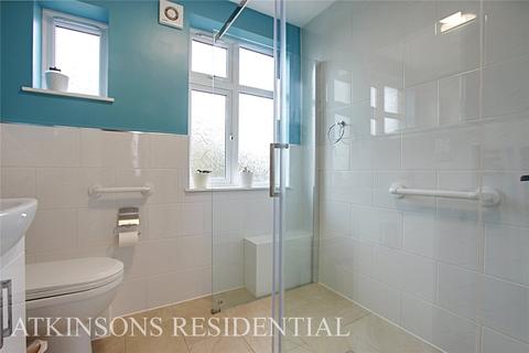 38 Buckingham Close, Enfield, EN1 3JG