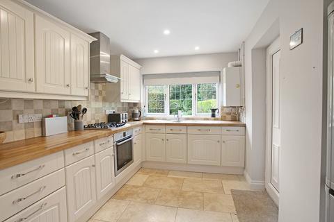 Starbase Cottage High Street, Moreton-in-marsh, GL56 0AD