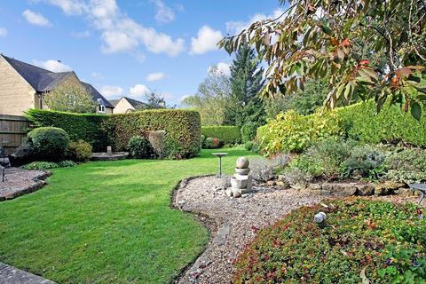 Starbase Cottage High Street, Moreton-in-marsh, GL56 0AD