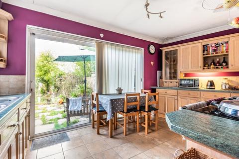 2, Wellers Cottages Faygate Lane, Faygate, Horsham, RH12 4SH