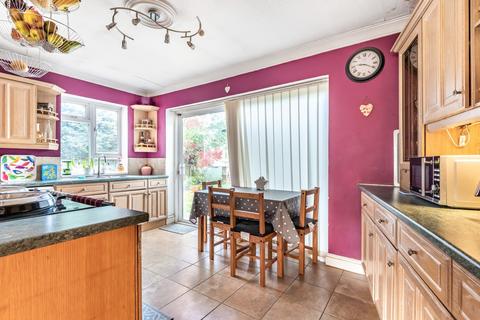 2, Wellers Cottages Faygate Lane, Faygate, Horsham, RH12 4SH