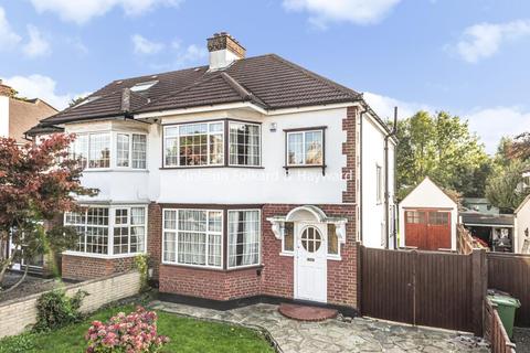 17 Highfield Drive, West Wickham, BR4 9NH