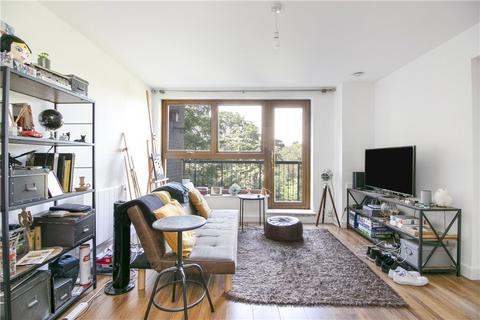 1 bedroom apartment to rent, Warwick Drive, Putney, SW15