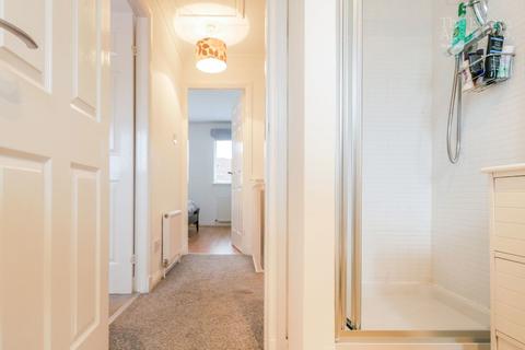 44 Strachur Crescent, Glasgow, G22 6RE