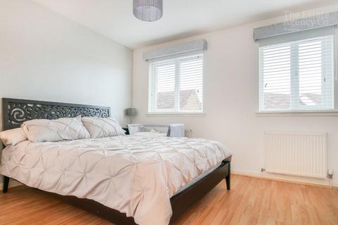 44 Strachur Crescent, Glasgow, G22 6RE