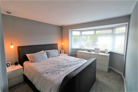 44 Benenden Road, Wainscott, Rochester, ME2 4NX