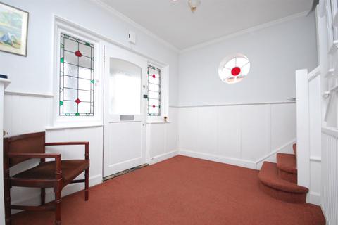 42 Avenue Road, Herne Bay, CT6 8TG