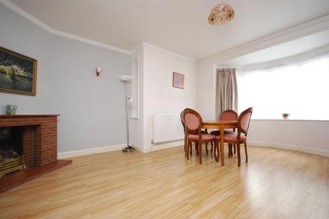 42 Avenue Road, Herne Bay, CT6 8TG