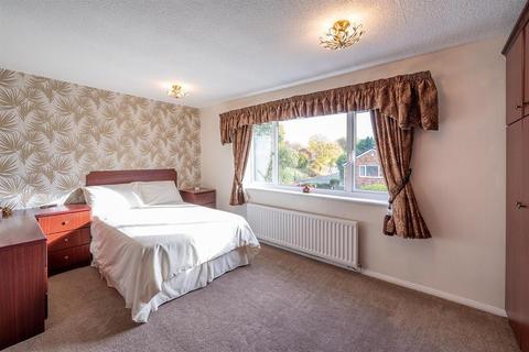 1 Brecon Drive, Stourbridge, DY8 4UU