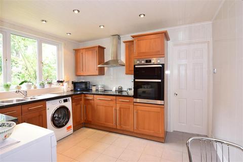 Flat 1, 17 Hartland Road, Epping, CM16 4PF
