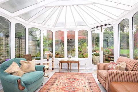 Flat 1, 17 Hartland Road, Epping, CM16 4PF