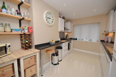 31a Station Road, Chingford, London, E4 7BJ