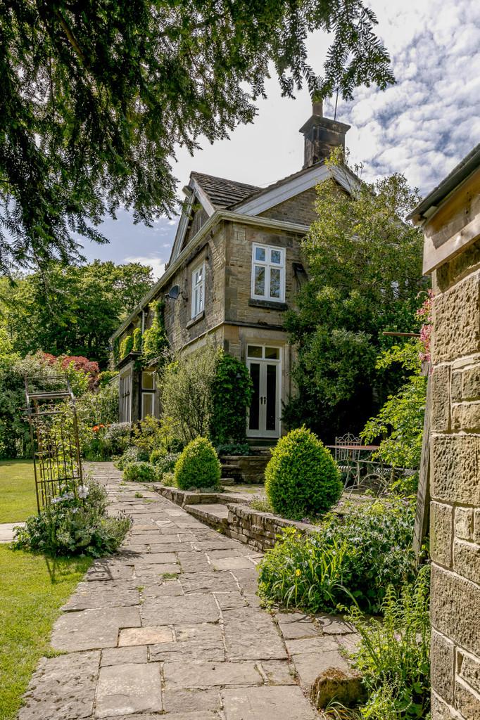 Hillfoot Road, Totley, Sheffield 4 bed manor house for sale £950,000