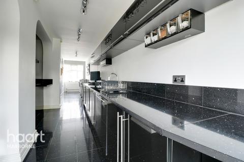 37 Edward Road, Oldbury, B68 0LZ