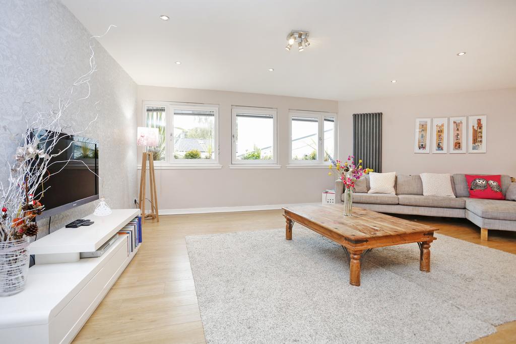 Sitting/Dining Room/Kitchen