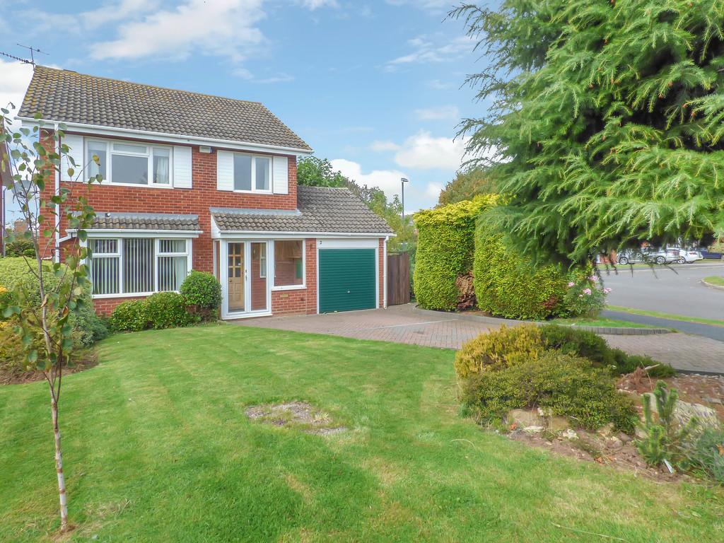 Martin Close, StratforduponAvon 4 bed detached house £425,000