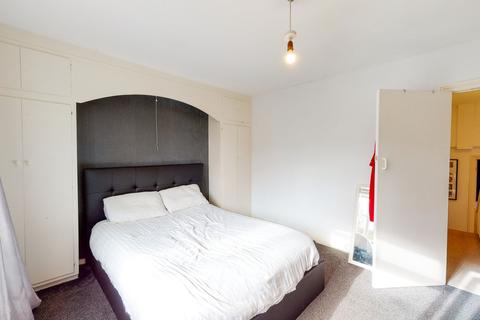 10 Brafferton Road, Croydon, CR0 1AD