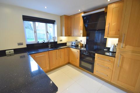 6 Bryn Derlwyn, Bridgend, CF31 5EN