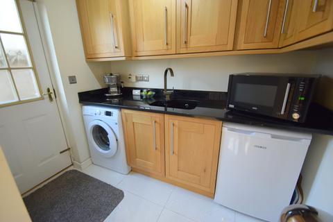 6 Bryn Derlwyn, Bridgend, CF31 5EN