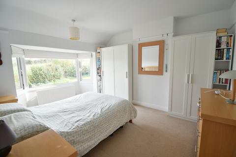 122 Beacon Road, Rolleston On Dove, Burton-on-trent, DE13 9EQ