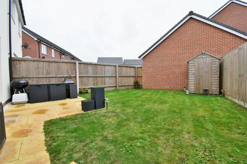 36 Arnfield Drive, Hilton, Derby, DE65 5AA