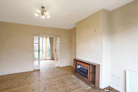 11 Cyprus Grove, Wakefield, WF1 2RU